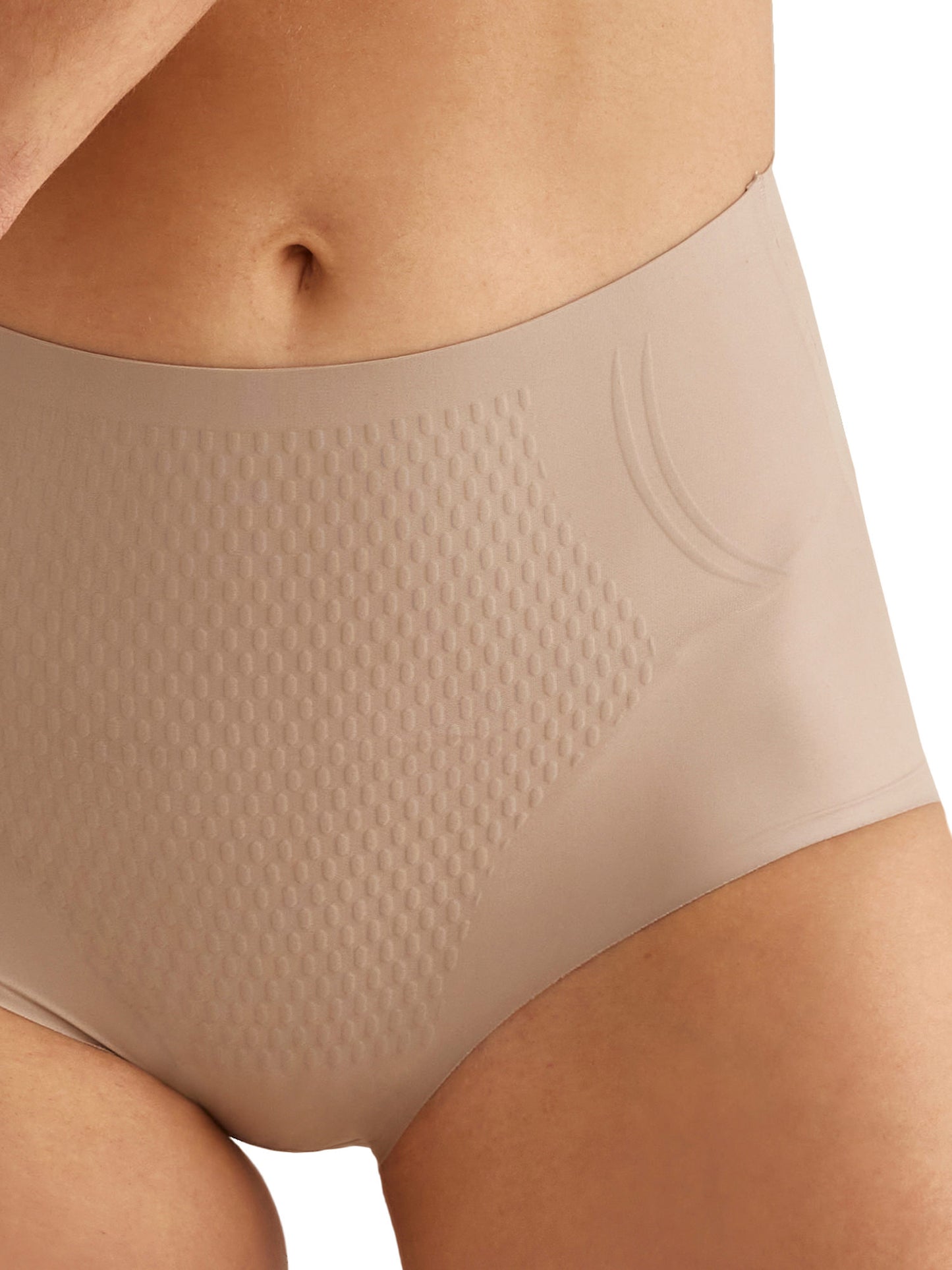 Slip taille haute modelant gainant ESSENTIAL Selmark