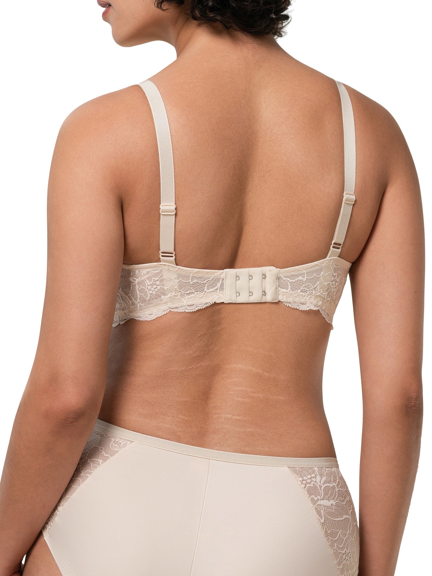 Bralette préformée sans armatures AMOURETTE CHARM Triumph