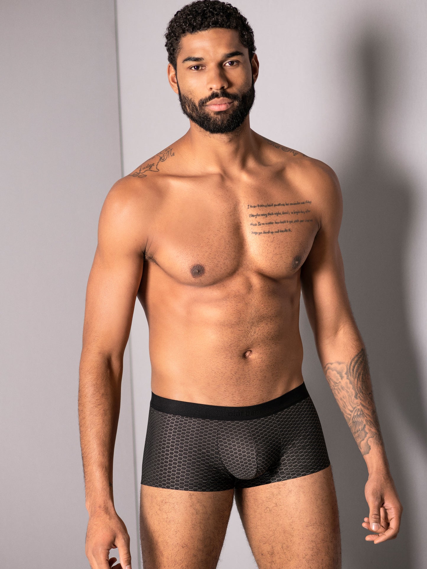 Shorty RED2330 Olaf Benz