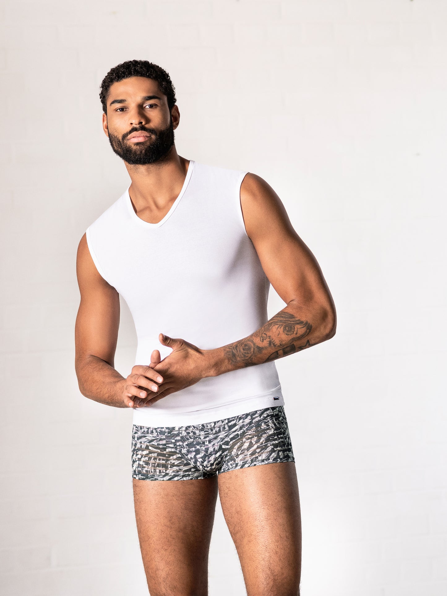 Shorty RED2333 Olaf Benz
