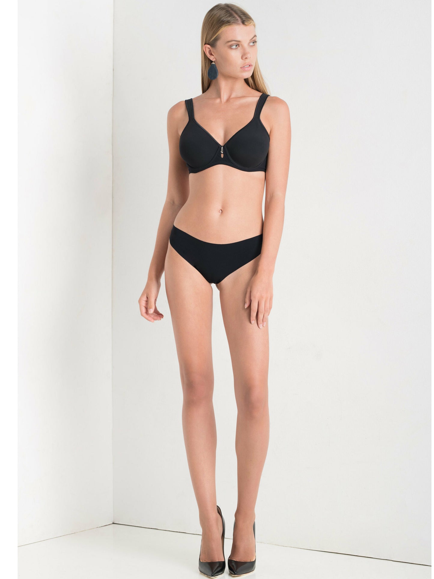 Soutien-gorge minimiseur balconnet Secret Sense Luna Splendida noir