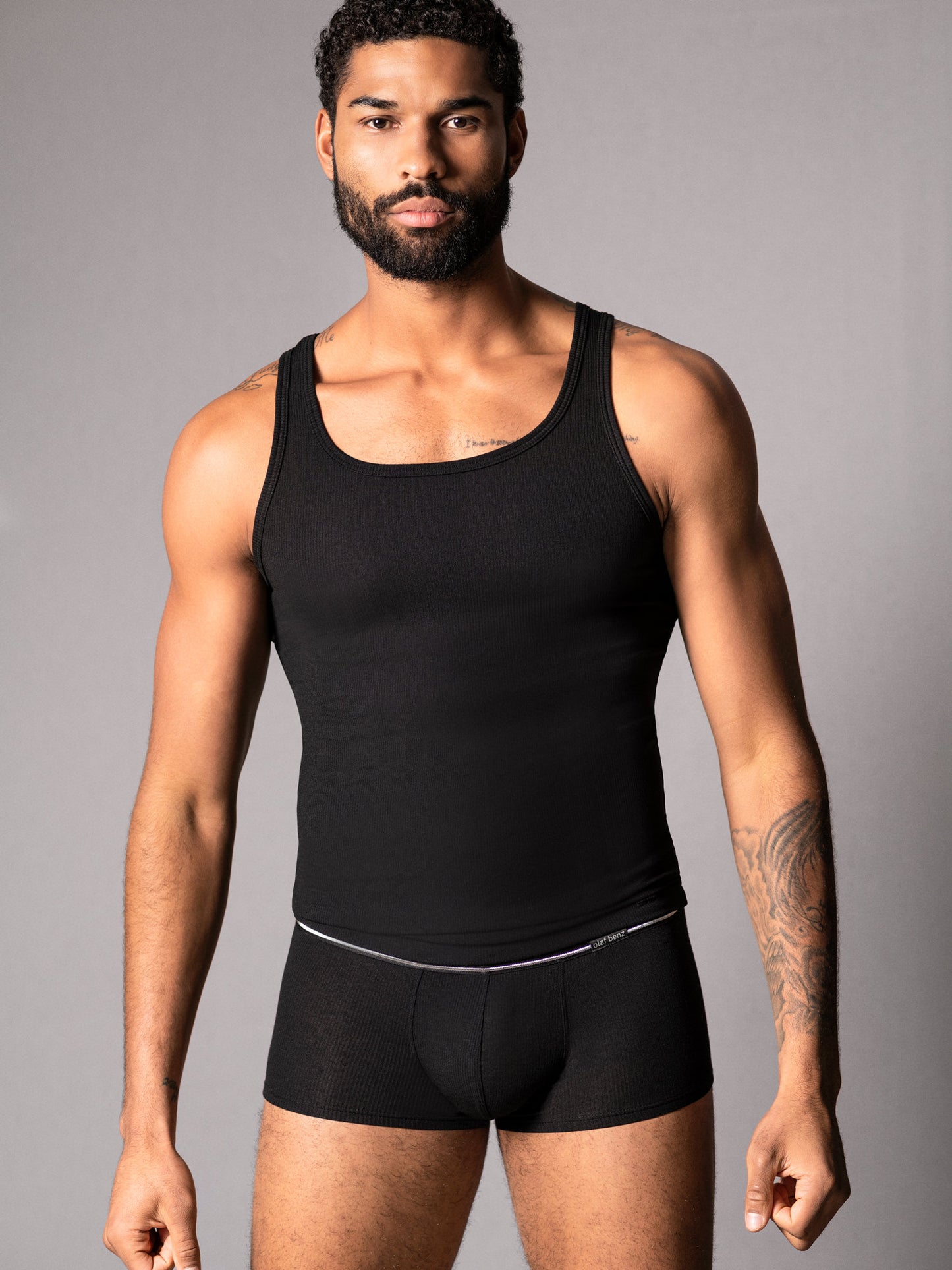 Shorty PEARL2328 Olaf Benz