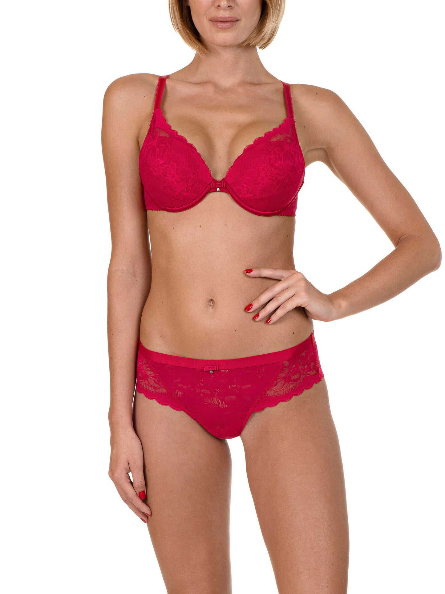 Brésilien Evelyn Lisca rouge