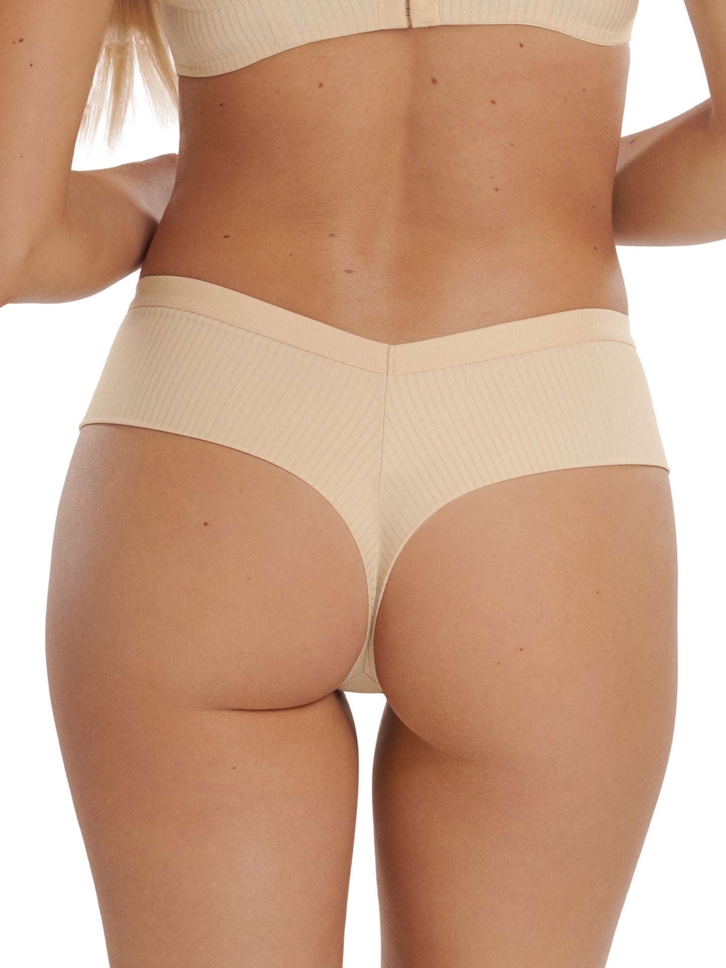 Brésilien Laura Lisca Beige
