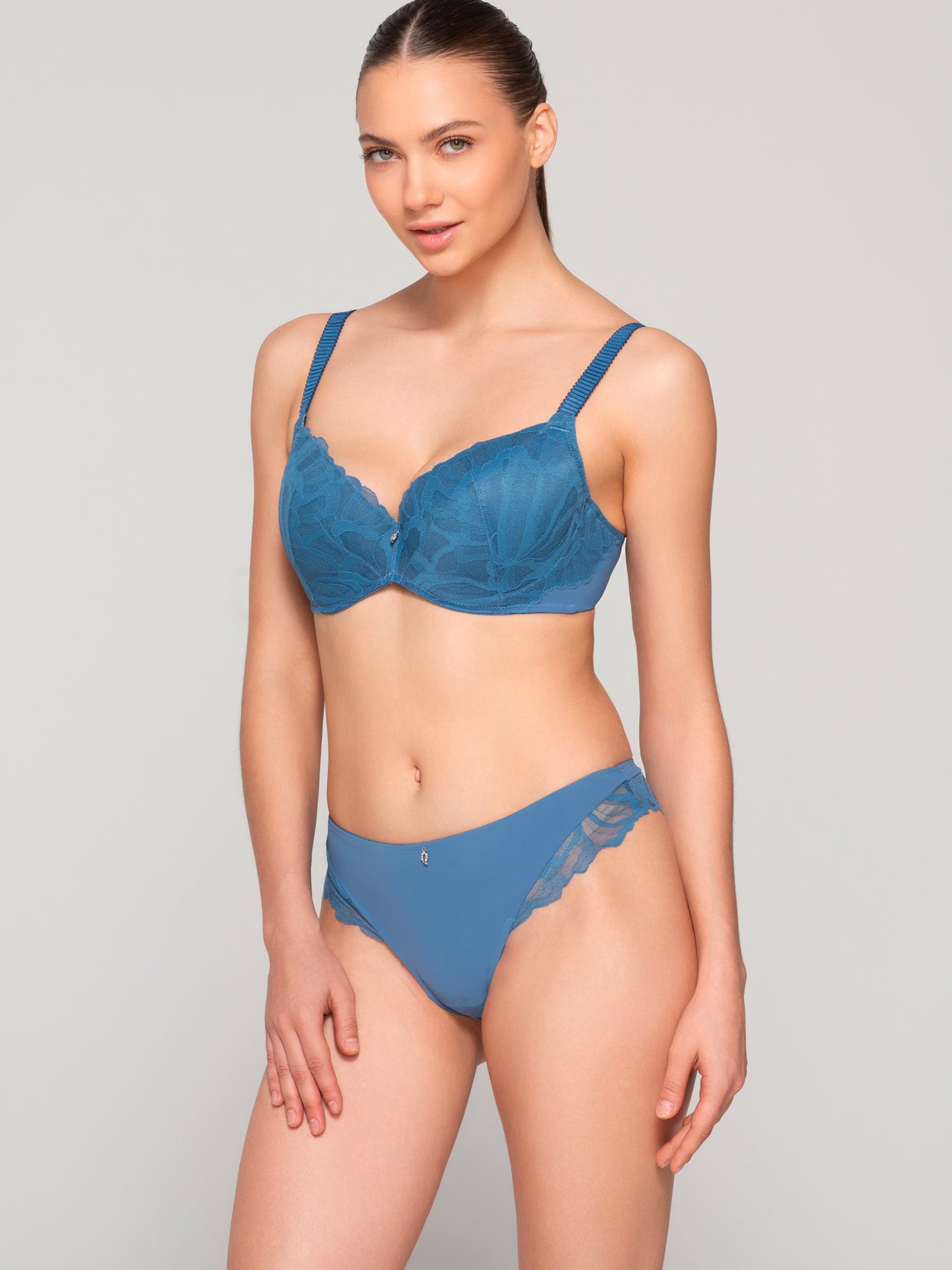 Brésilien MELODY Luna Splendida