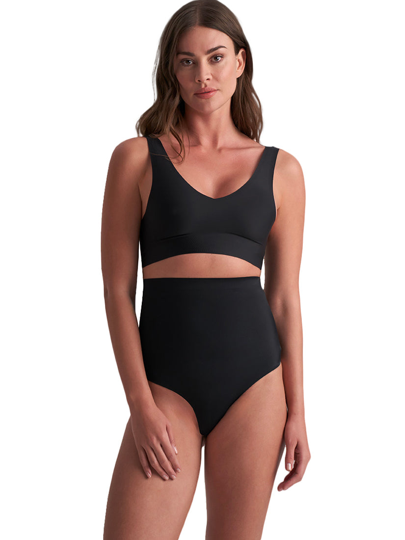 String taille ultra haute invisible Bye Bra