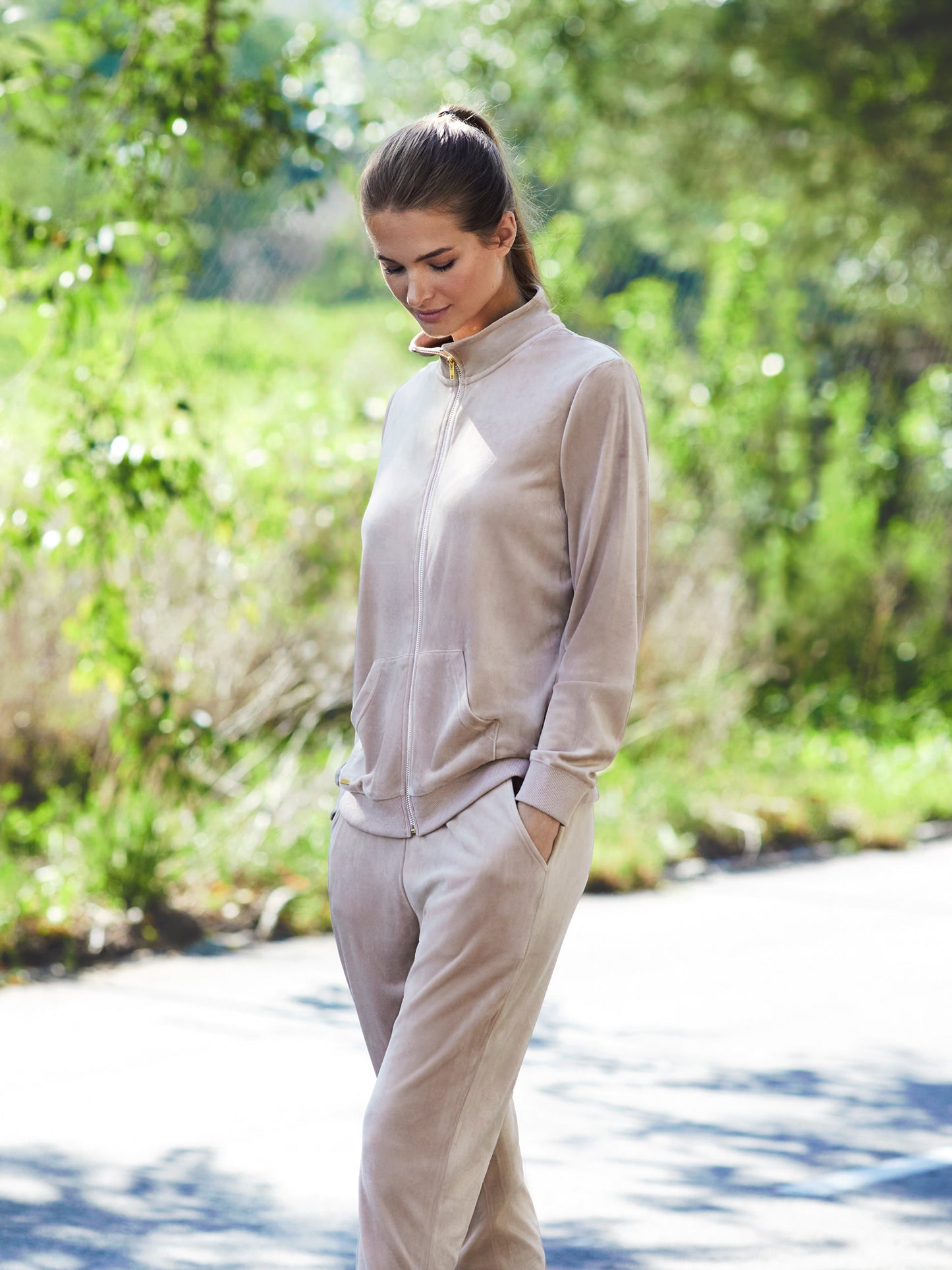 Tenue détente et pyjama pantalon veste zippée SPORTP90 Selmark