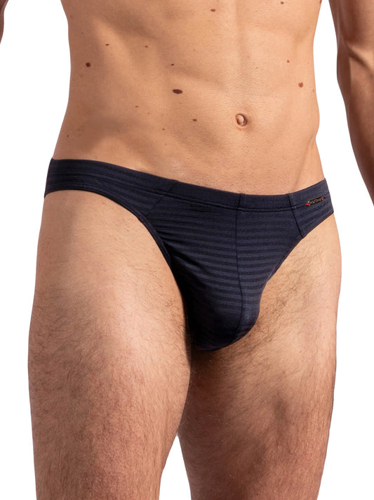 Slip RED2206 Olaf Benz