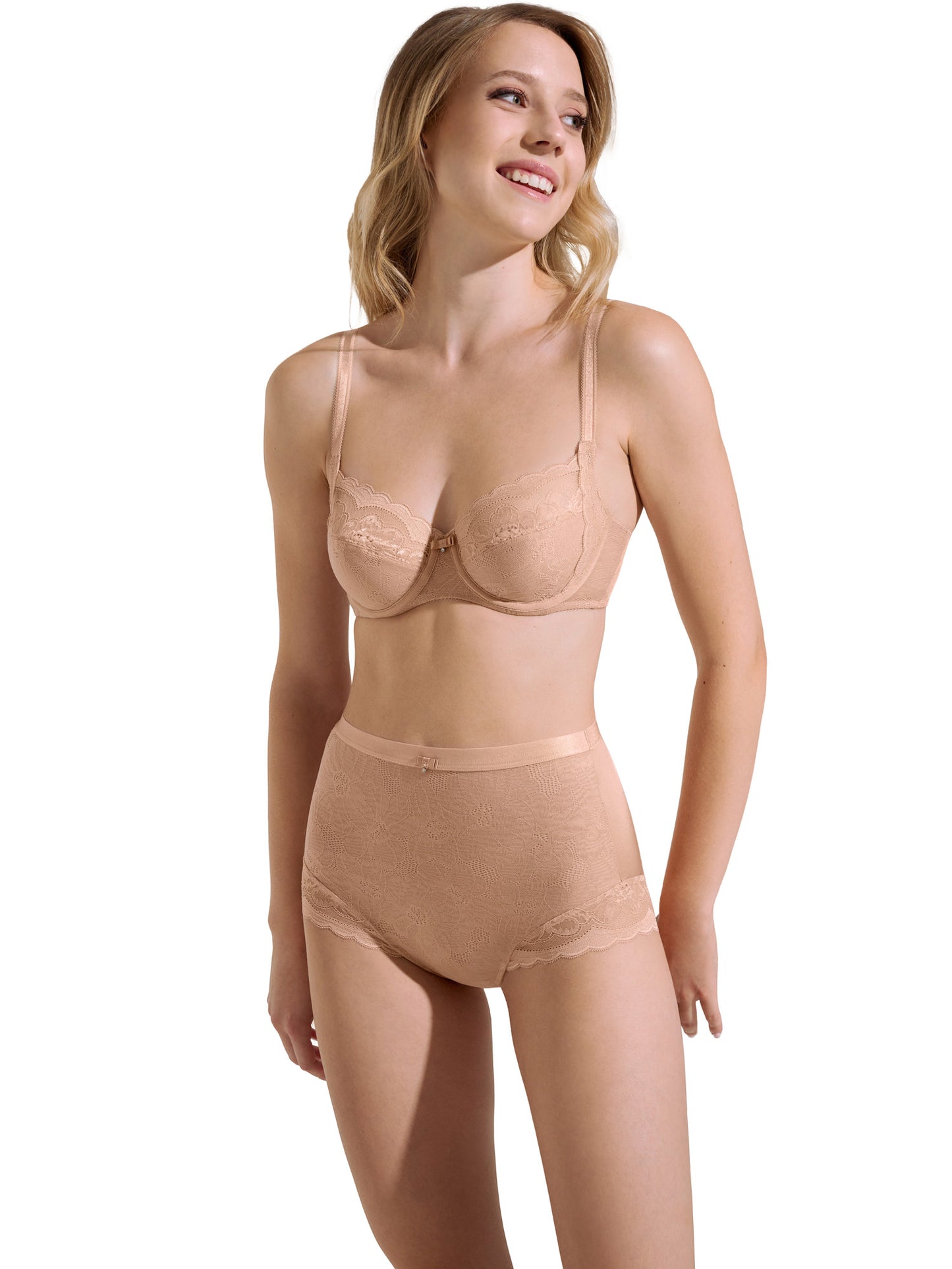 Soutien-gorge armaturé Evelyn Lisca - bonnets B à E