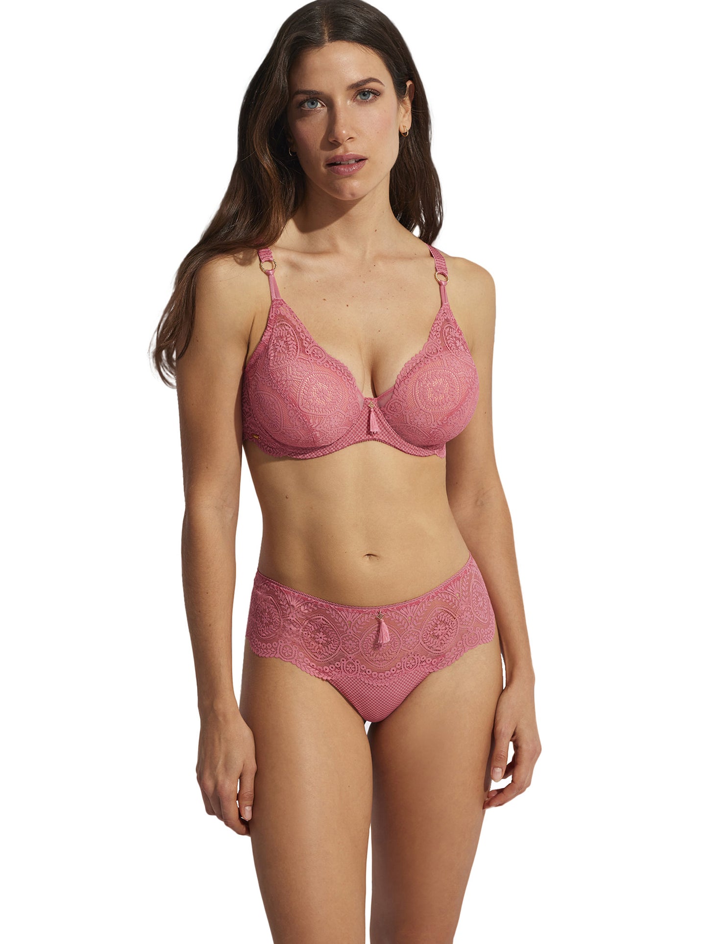 Shorty string Matilda Selmark